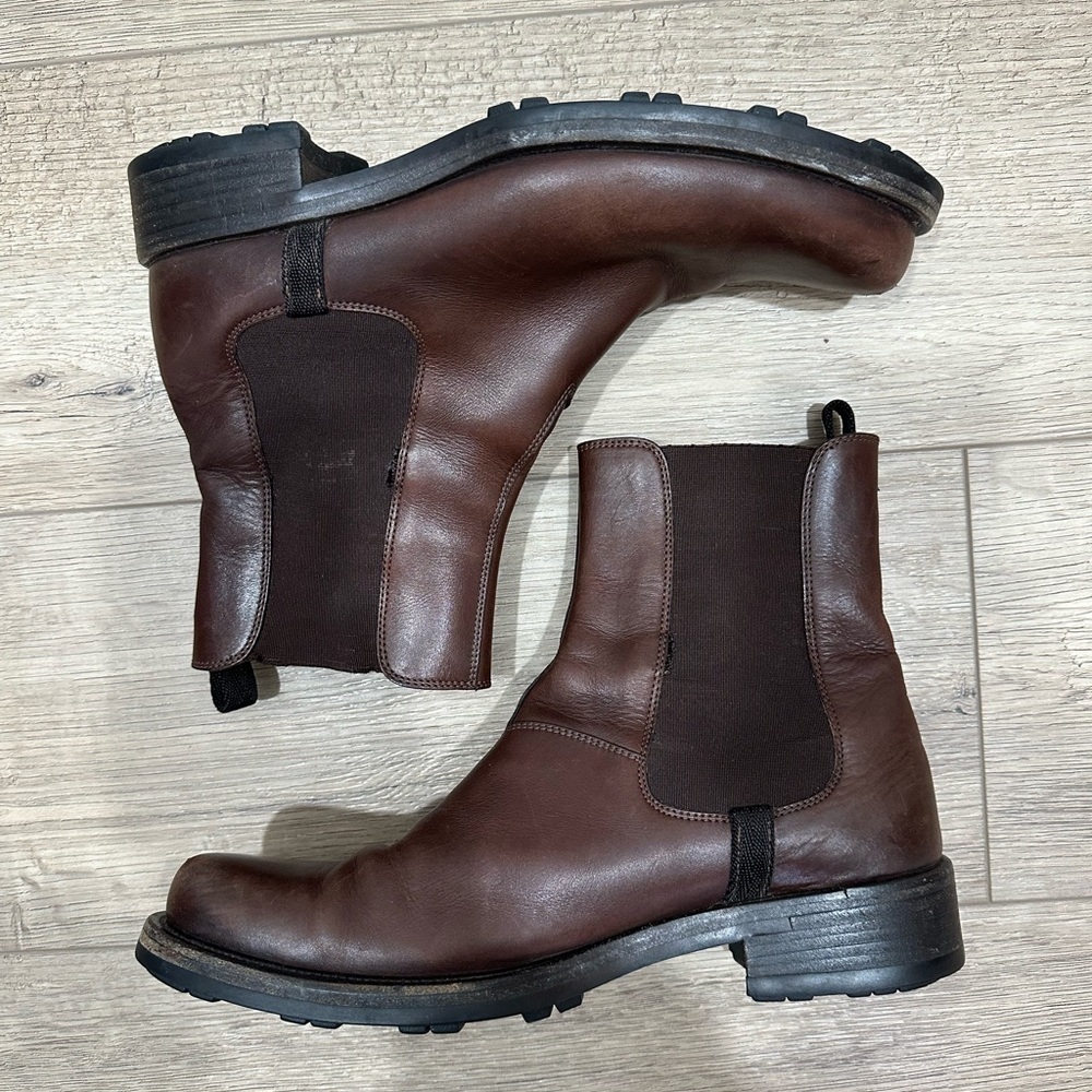 Women’s Prada brown leather made in Italy short Chelsea pull on boot size 38